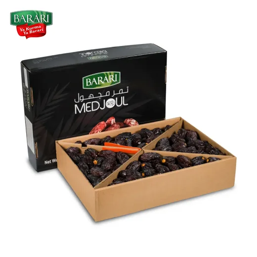 Kemasan karton Kurma Medjool Barari berisi kurma jumbo Palestina